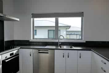 17/17 Waerenga Rd, Otaki