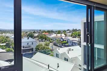 303/4-8 Rose Road, Ponsonby