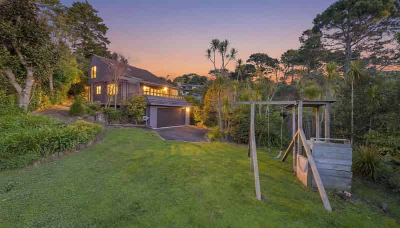 6 Tree Fern Trail, Campbells Bay