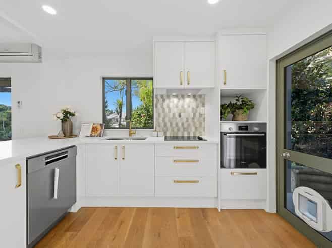 6 Tree Fern Trail, Campbells Bay