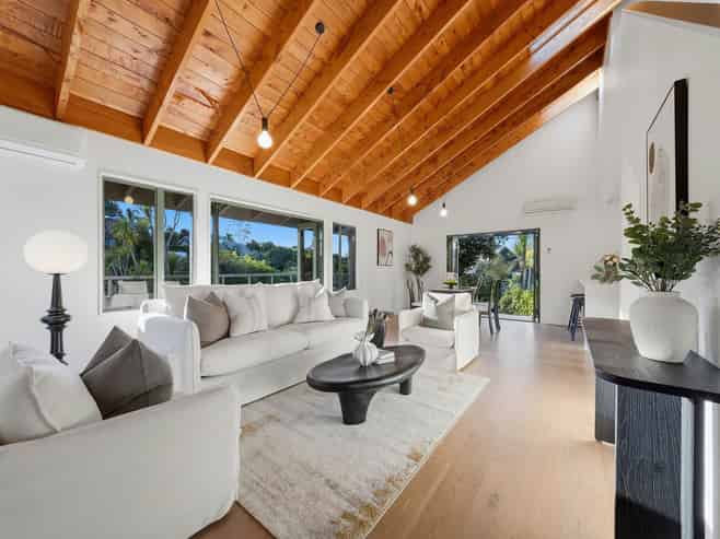 6 Tree Fern Trail, Campbells Bay