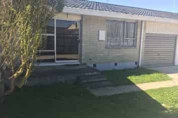 2/65 Ranfurly Street, Saint Albans