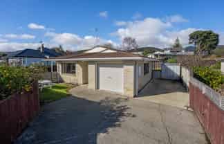 8 Warrimoo Street, Paraparaumu