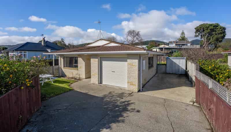 8 Warrimoo Street, Paraparaumu