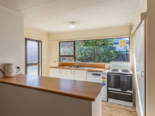 8 Warrimoo Street, Paraparaumu