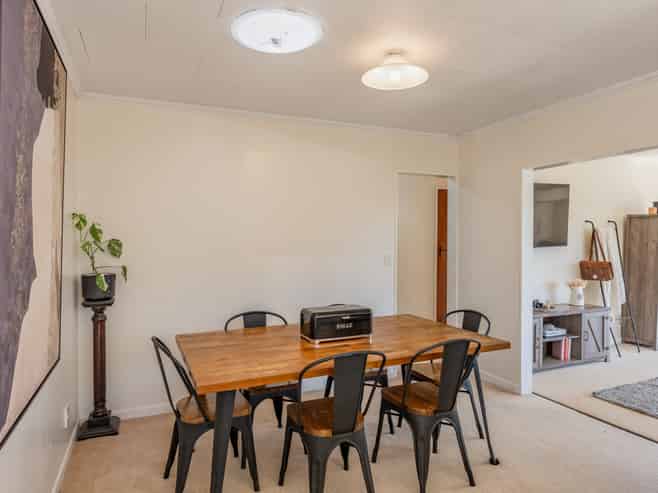 8 Warrimoo Street, Paraparaumu