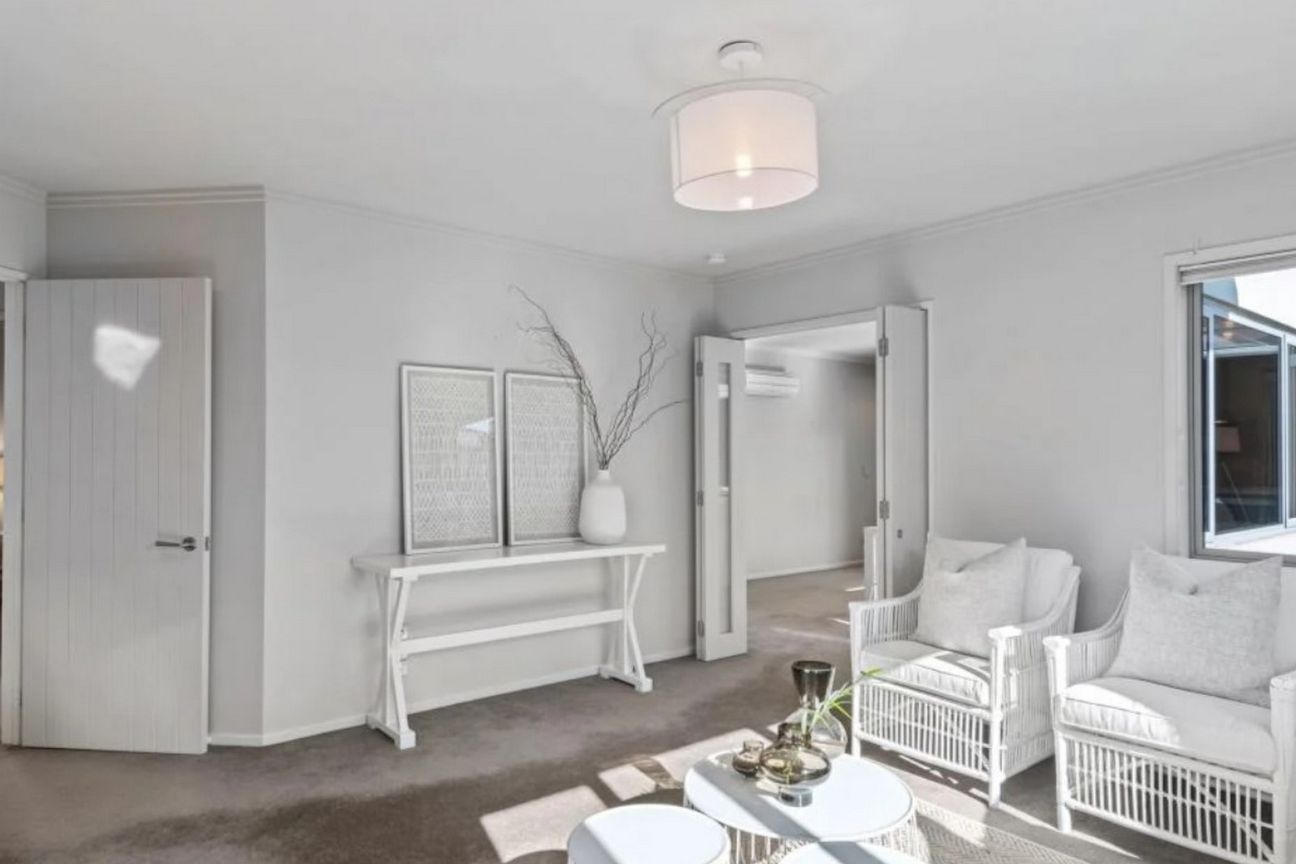 Contemporary Comfort on Sherborne Street - Vista 5