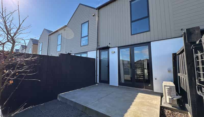 4/44 Antigua Street, Addington