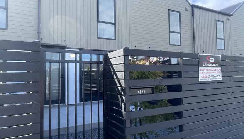 4/44 Antigua Street, Addington