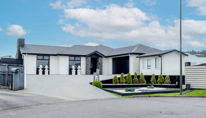  8 Higgins Place, Paroa