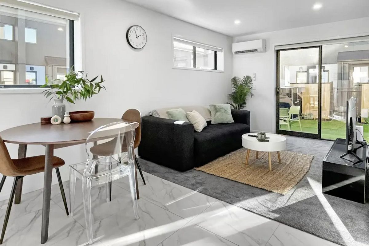 TWO ROOMS, TWO WAYS TO MAKE IT WORK - Widok 2