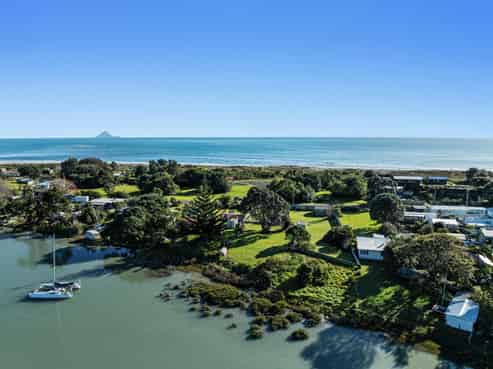 403 Ohiwa Harbour Road, Opotiki and Surrounds
