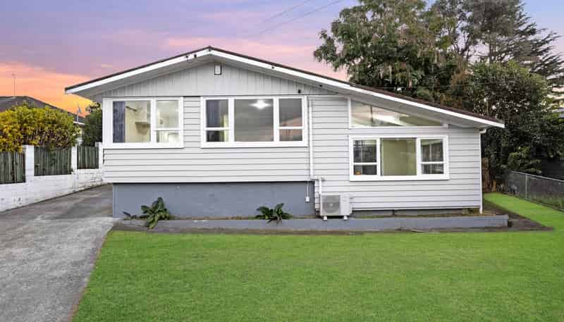 41  Greenhaven Avenue, Papakura