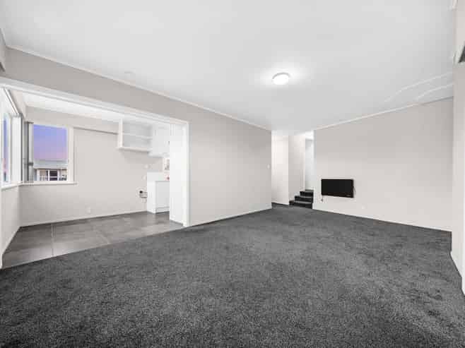 41  Greenhaven Avenue, Papakura
