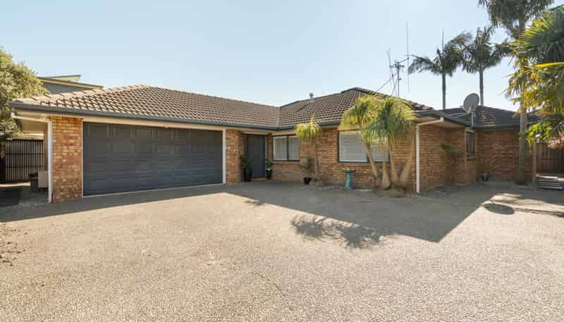 32 Aranui Drive, Papamoa