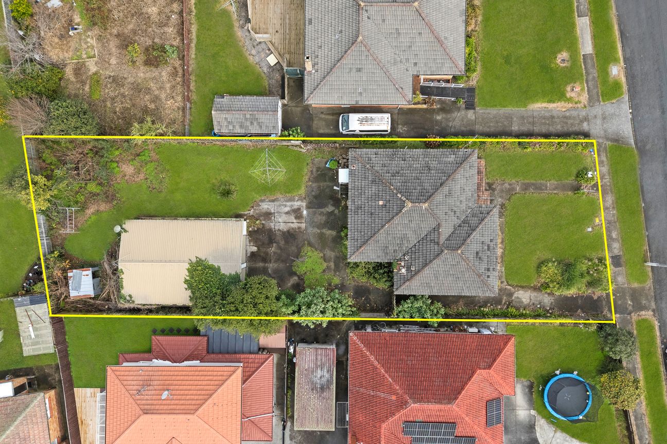 Central Papatoetoe MHU 809 m² Flat Do Up - Aanzicht 3