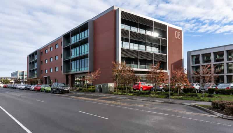 6 Hazeldean Road, Addington