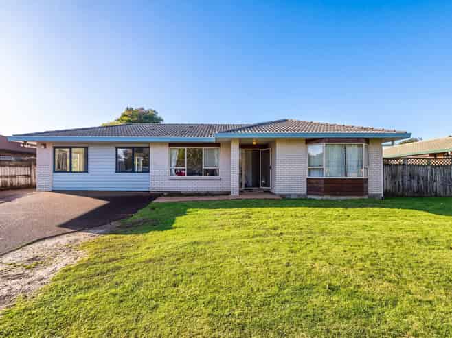 39 Frank Nobilo Drive, Golflands