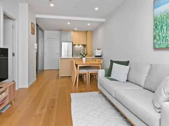 218/9 Madeira Lane, Grafton