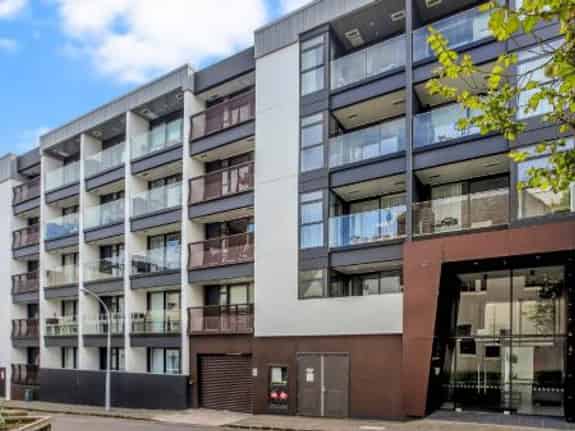 218/9 Madeira Lane, Grafton