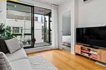 218/9 Madeira Lane, Grafton