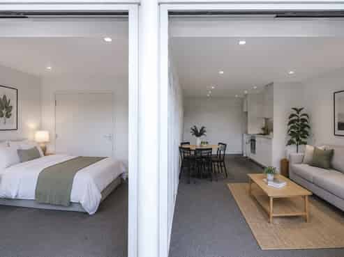 4F/14 Upper Queen Street, Newton