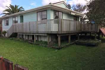 1/6  Dalmatia Place, Henderson
