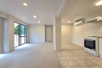 33a  Alidade Place, Massey