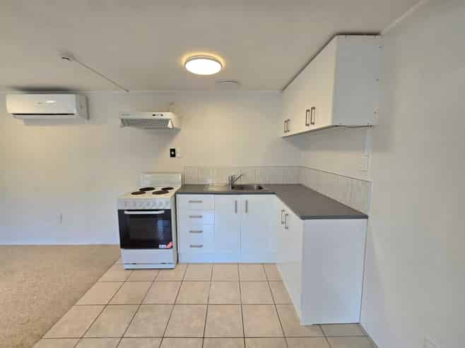 33a  Alidade Place, Massey