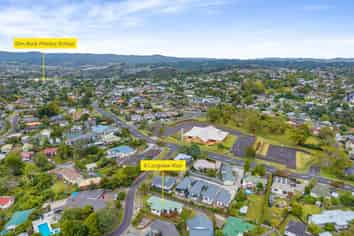 6 Longview Rise, Massey