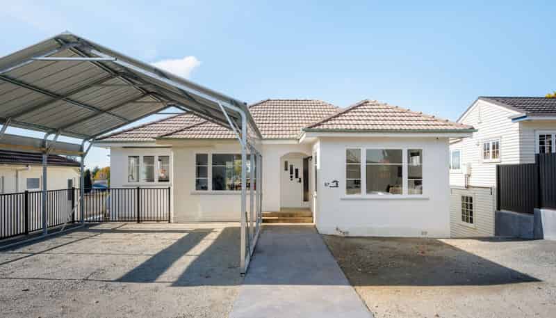 87 Pembroke Street, Hamilton Lake