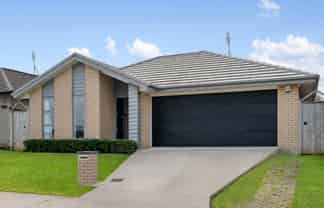 44 Adams Road South, Pukekohe