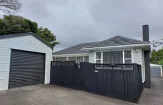 4096 Great North Road, Glen Eden