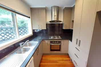 4096 Great North Road, Glen Eden