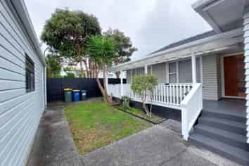 4096 Great North Road, Glen Eden