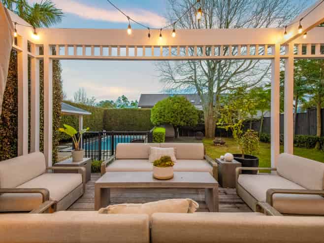 135 St Heliers Bay Rd, St Heliers