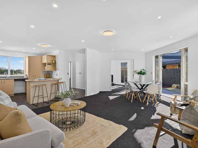 562 Bower Avenue, Waimairi Beach