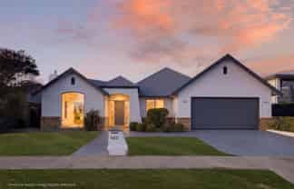 562 Bower Avenue, Waimairi Beach