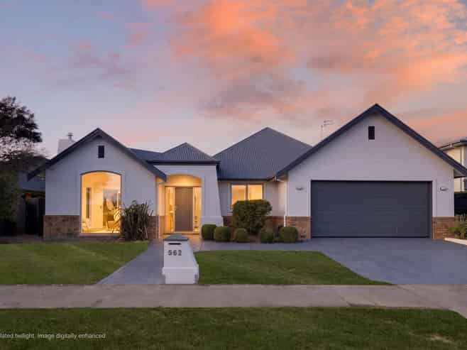 562 Bower Avenue, Waimairi Beach