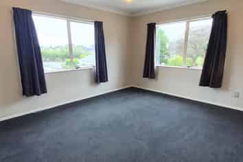 1282B New North Road, Avondale