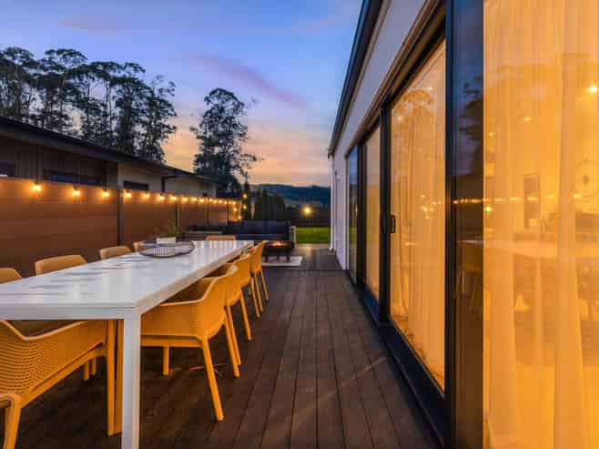 24 Phoenix Palms Grove, Levin