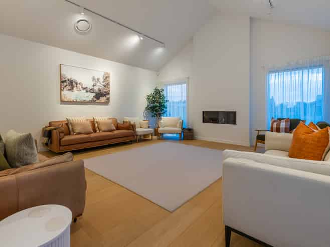 24 Phoenix palms Grove, Levin