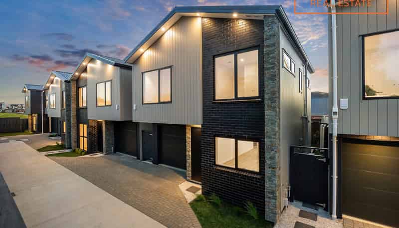 2/31 Akoranga Drive, Northcote