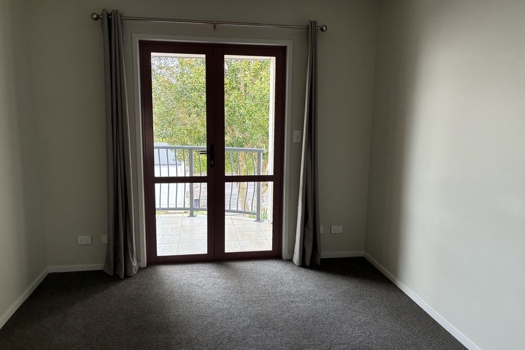 Freshly Renovated Family Home in a Convenient Location - Vista 5