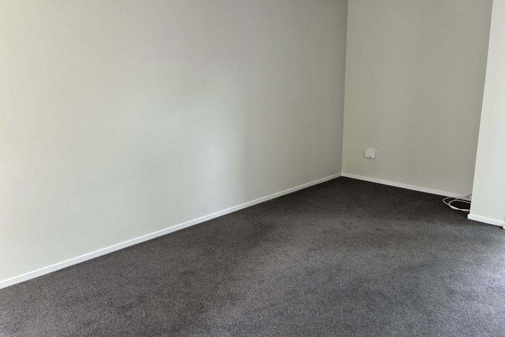 Freshly Renovated Family Home in a Convenient Location - Vista 2