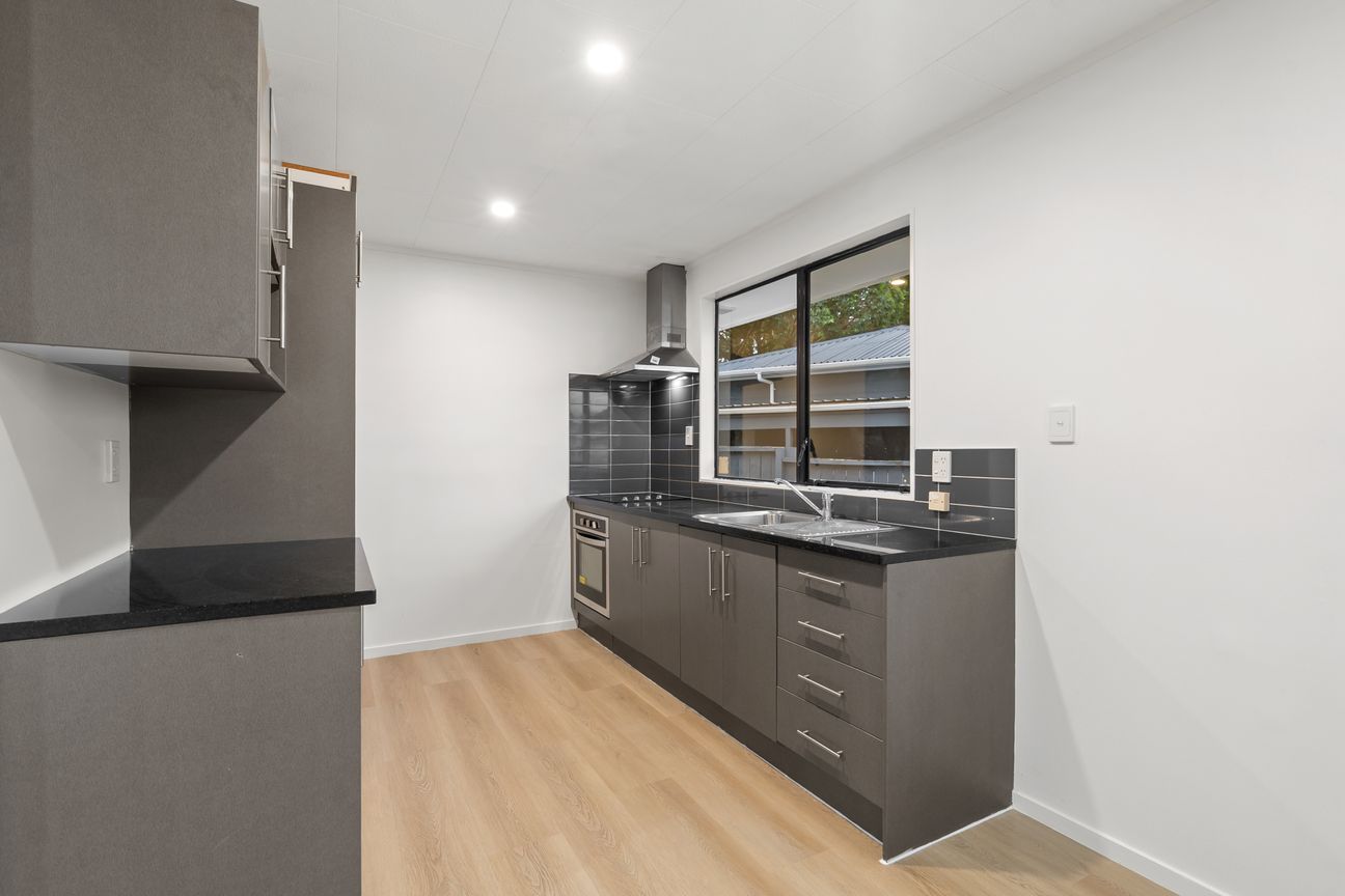 Freestanding, Fully renovated and affordable - Bild 5