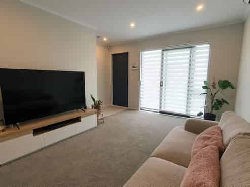 Auckland - Address withheld