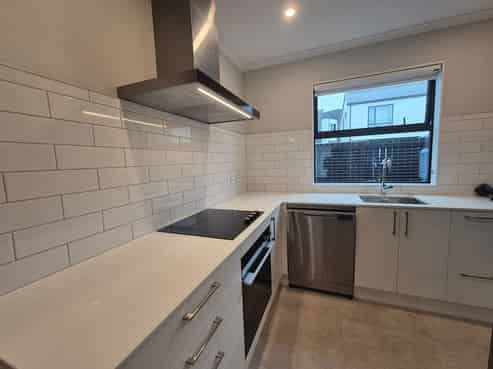 Auckland - Address withheld