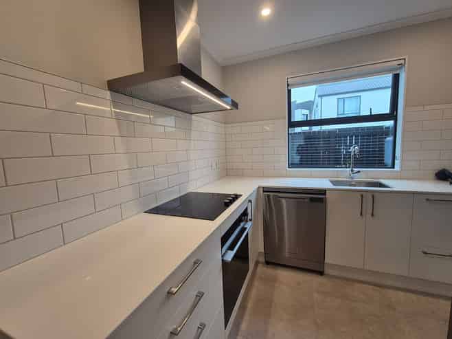 9 Te Rito Road, Hobsonville