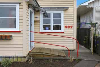 407 Willoughby Street, Thames